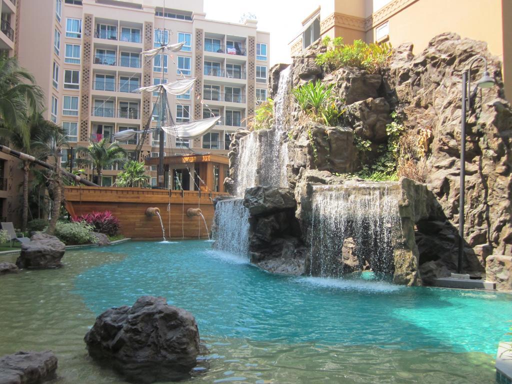 Atlantis Condo Resort Pattaya Джомтьен Экстерьер фото