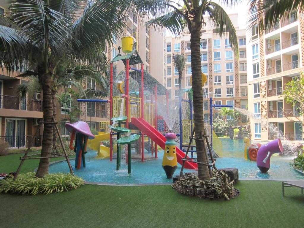 Atlantis Condo Resort Pattaya Джомтьен Экстерьер фото