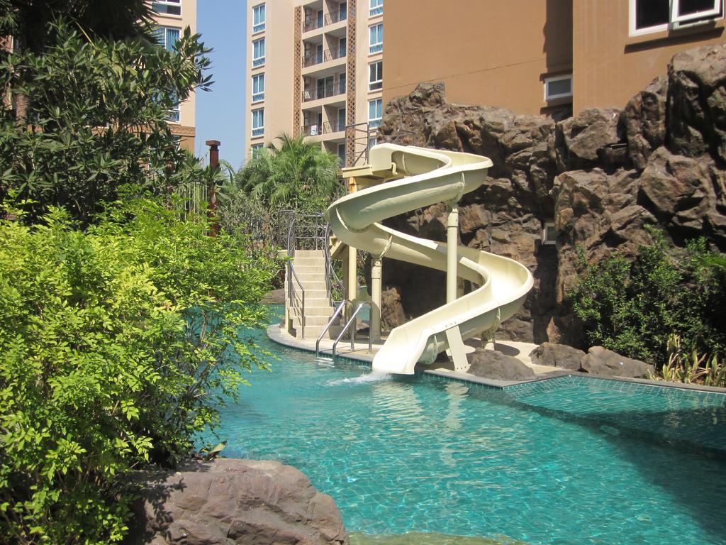 Atlantis Condo Resort Pattaya Джомтьен Экстерьер фото