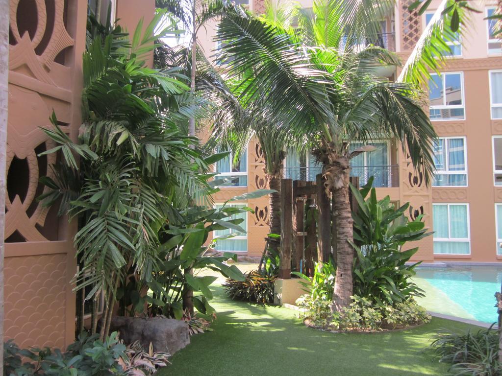 Atlantis Condo Resort Pattaya Джомтьен Экстерьер фото