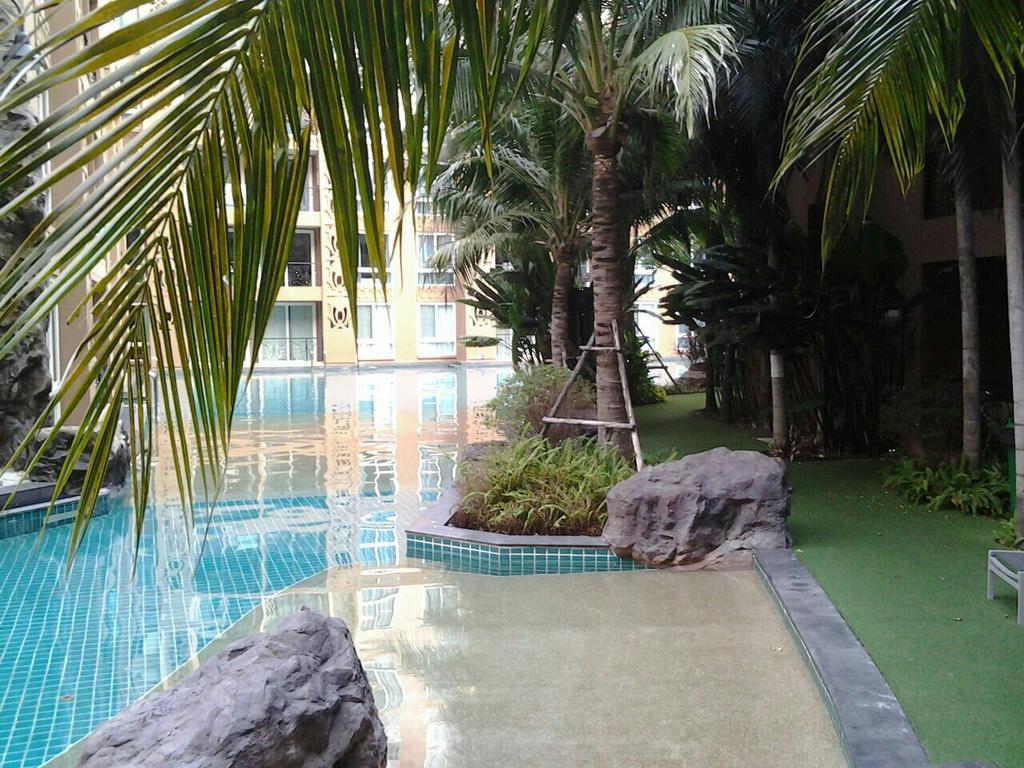Atlantis Condo Resort Pattaya Джомтьен Экстерьер фото