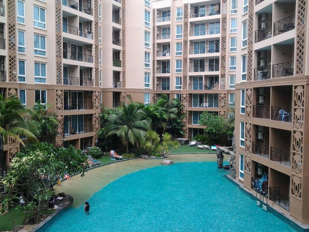 Atlantis Condo Resort Pattaya Джомтьен Экстерьер фото