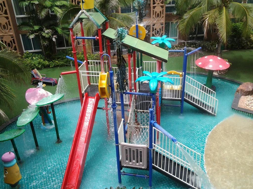 Atlantis Condo Resort Pattaya Джомтьен Экстерьер фото