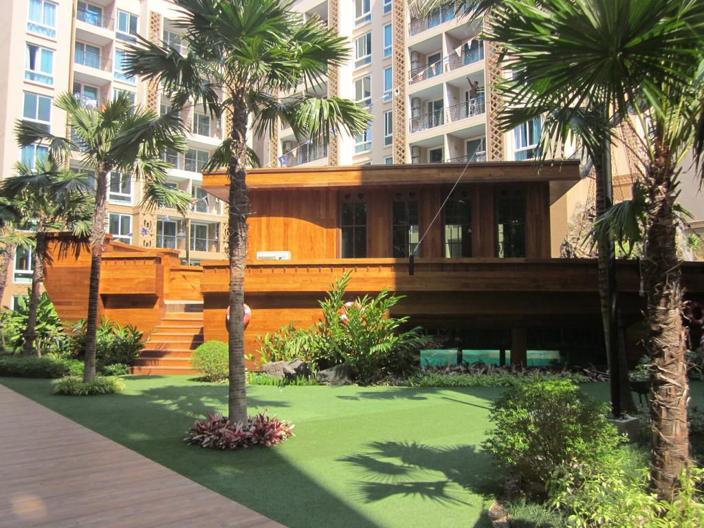 Atlantis Condo Resort Pattaya Джомтьен Экстерьер фото